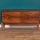 Buffet rétro en palissandre Archie Shine des années 1960 Robert Heritage Buffet en palissandre par Archie Shine Mid C
