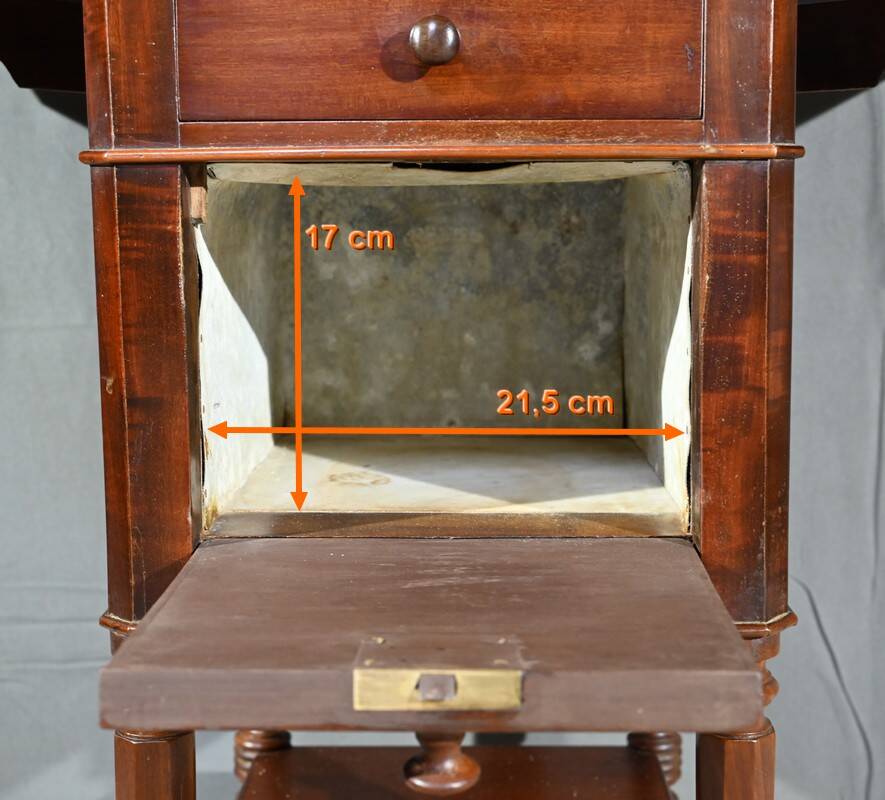 Small mahogany shuttered table, maison lemarchand, a. lemoine – mid-19th century