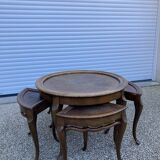 Nesting coffee table