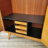 Vintage dressing cabinet