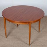 Round extendable dining table in wood, 1960