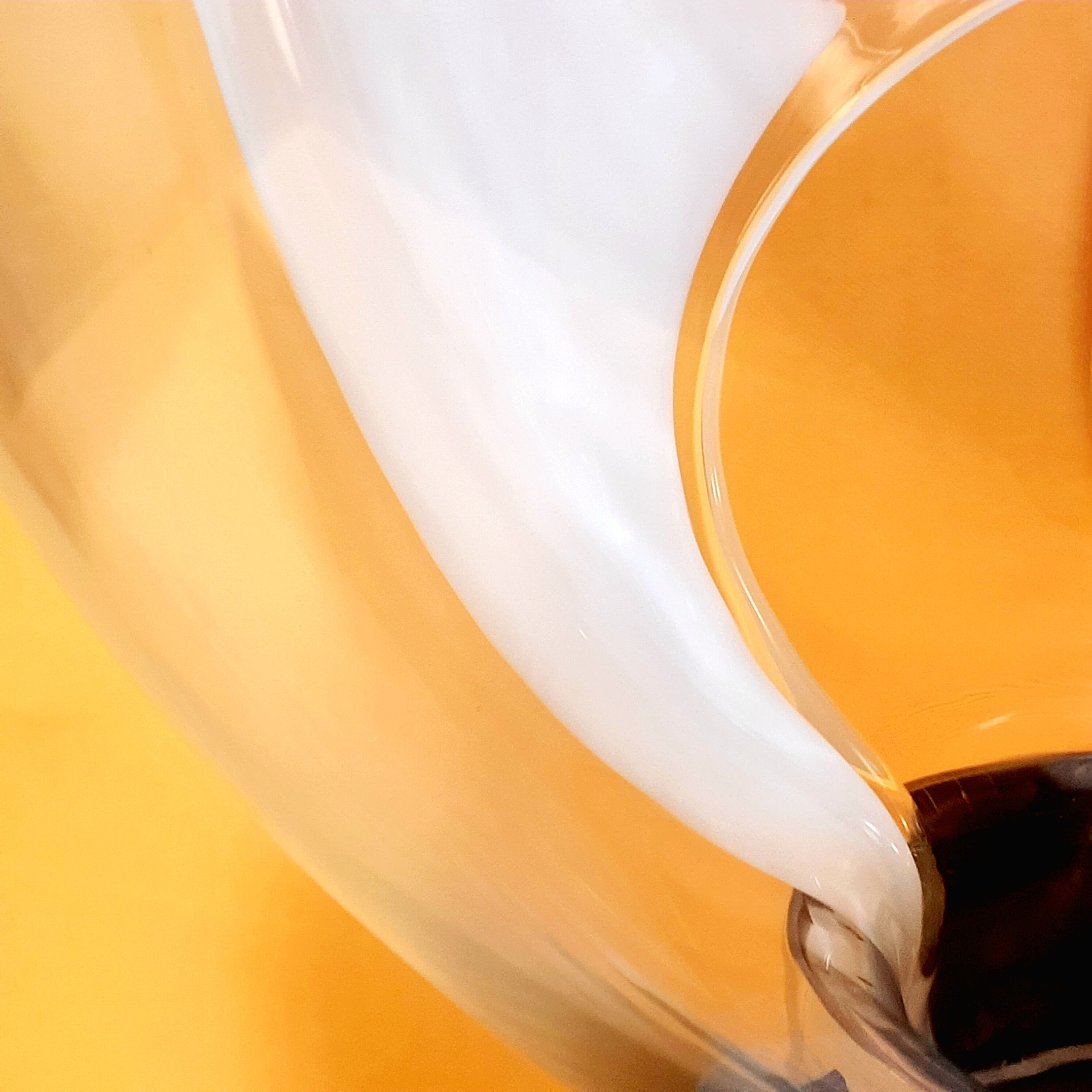 Table lamp Membrane by Toni Zuccheri for Venini circa 1960