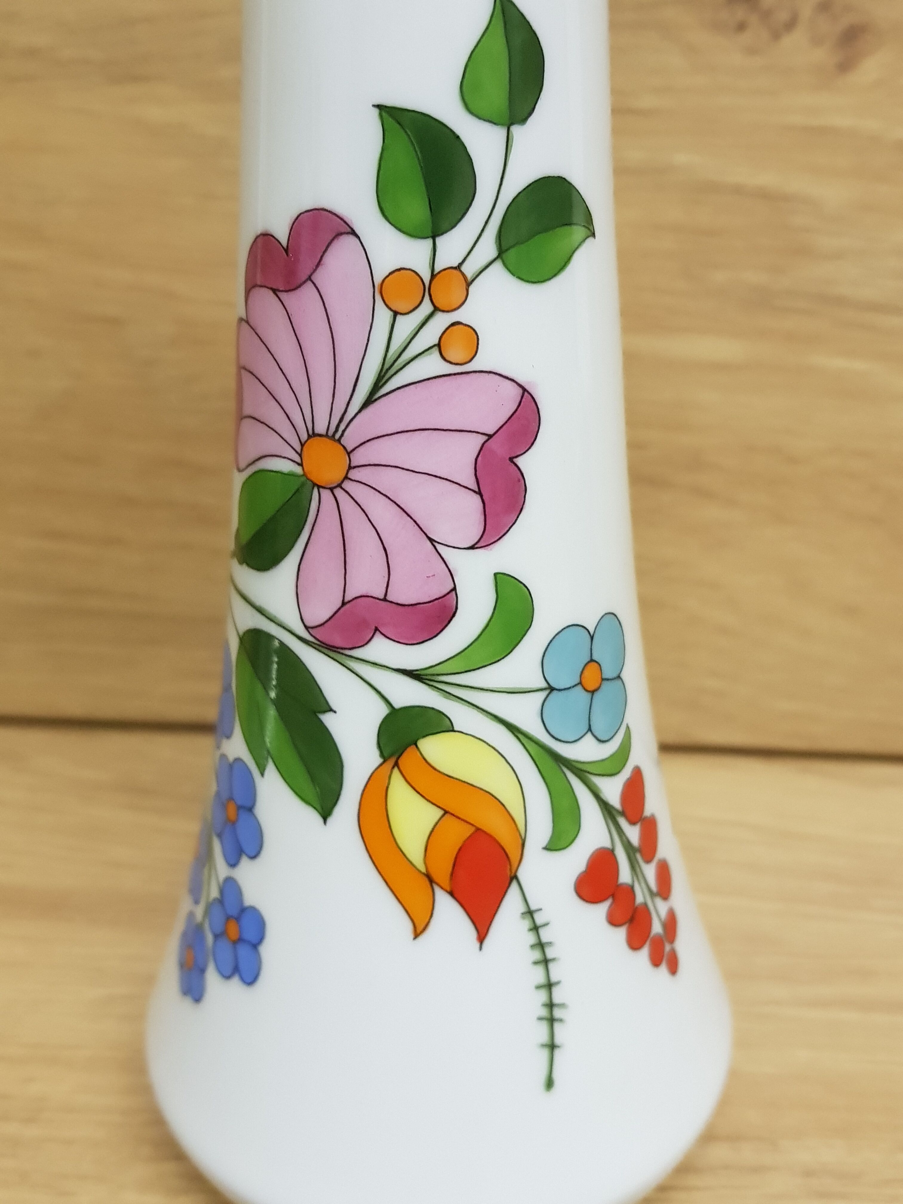 Vase hongrois Kalocsa peint à la main