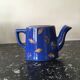 Teapot porcelain