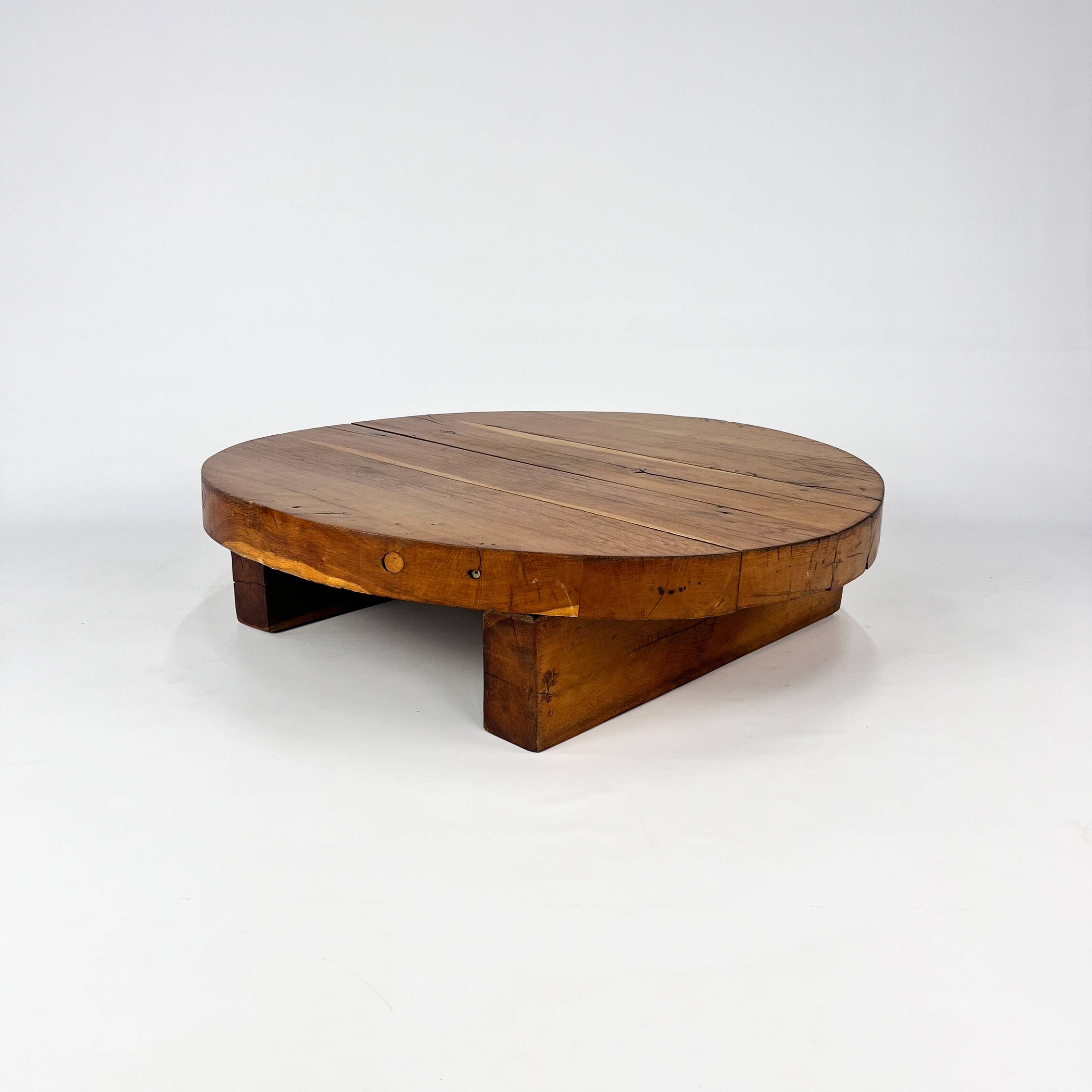 Table basse ronde moderniste, années 1960