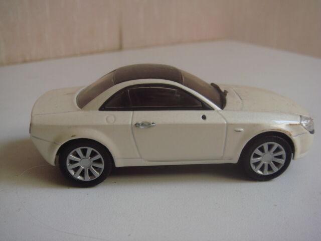 Norev collection lancia fulvia futura coupe 2003