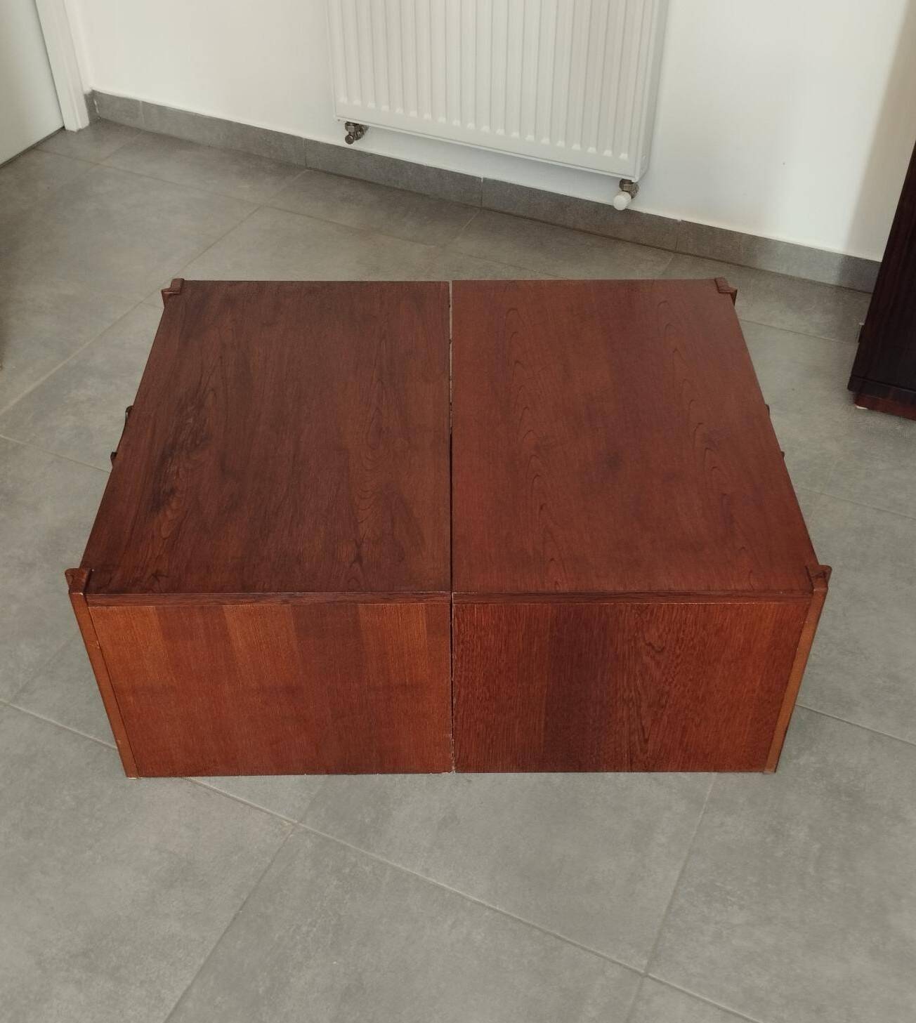 Pair of vintage Scandinavian design modules, bedside table, chest of drawers, sideboard, table.