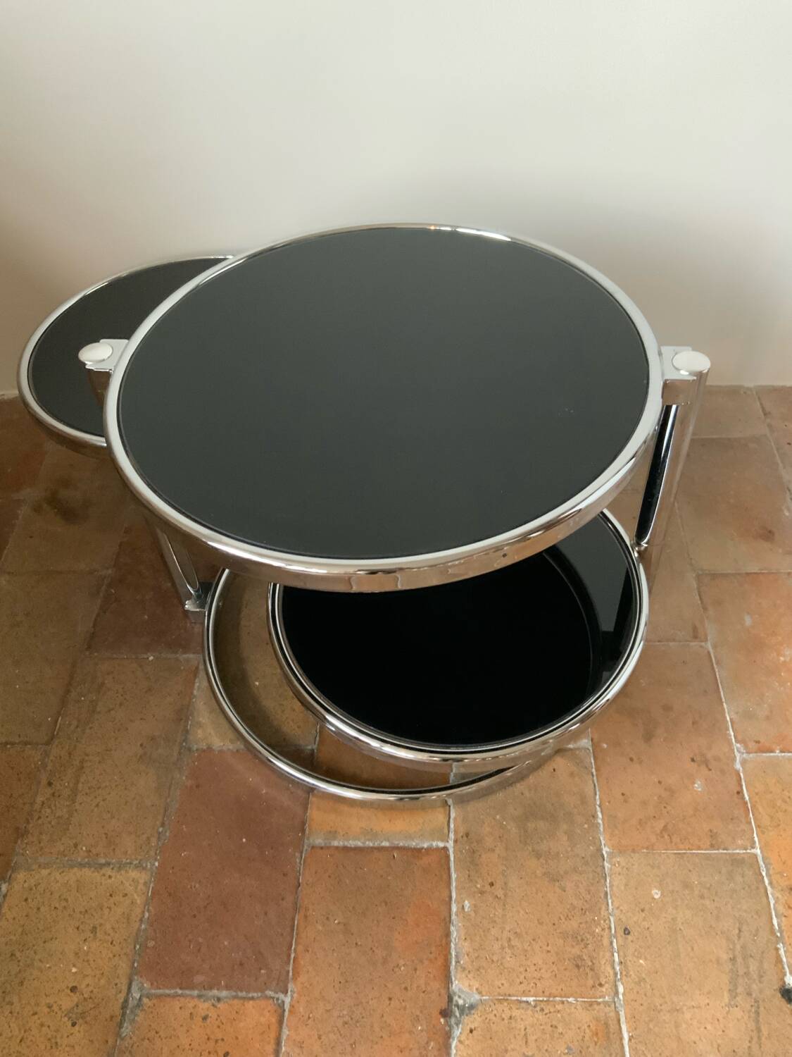 70' round coffee table