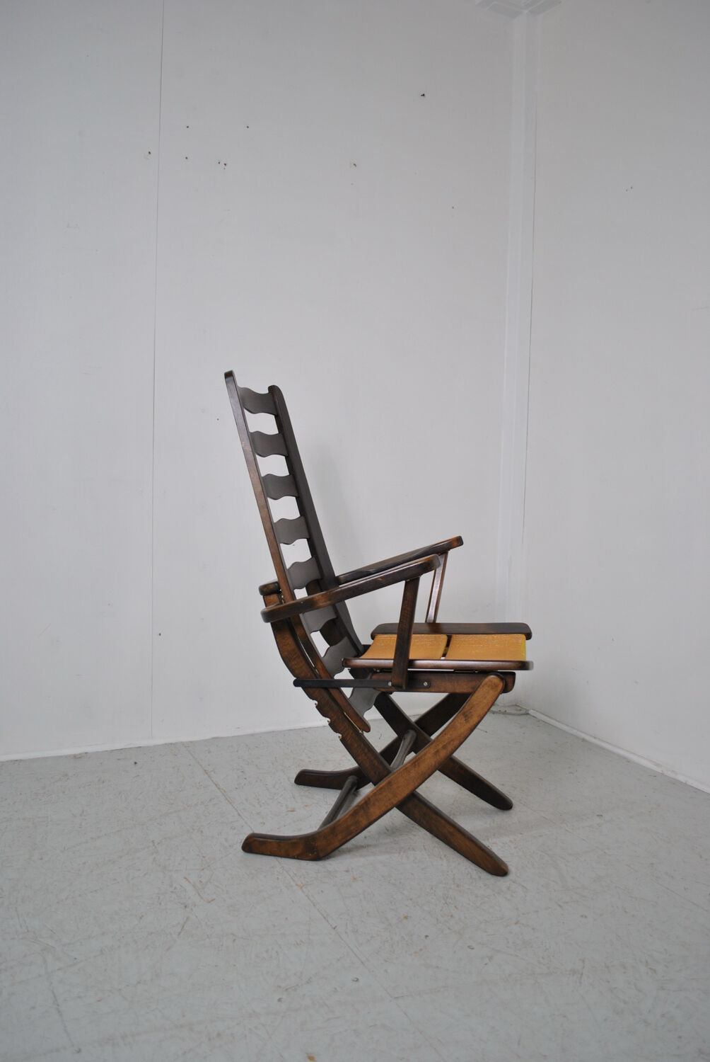 Triconfort 1960s recliner chair