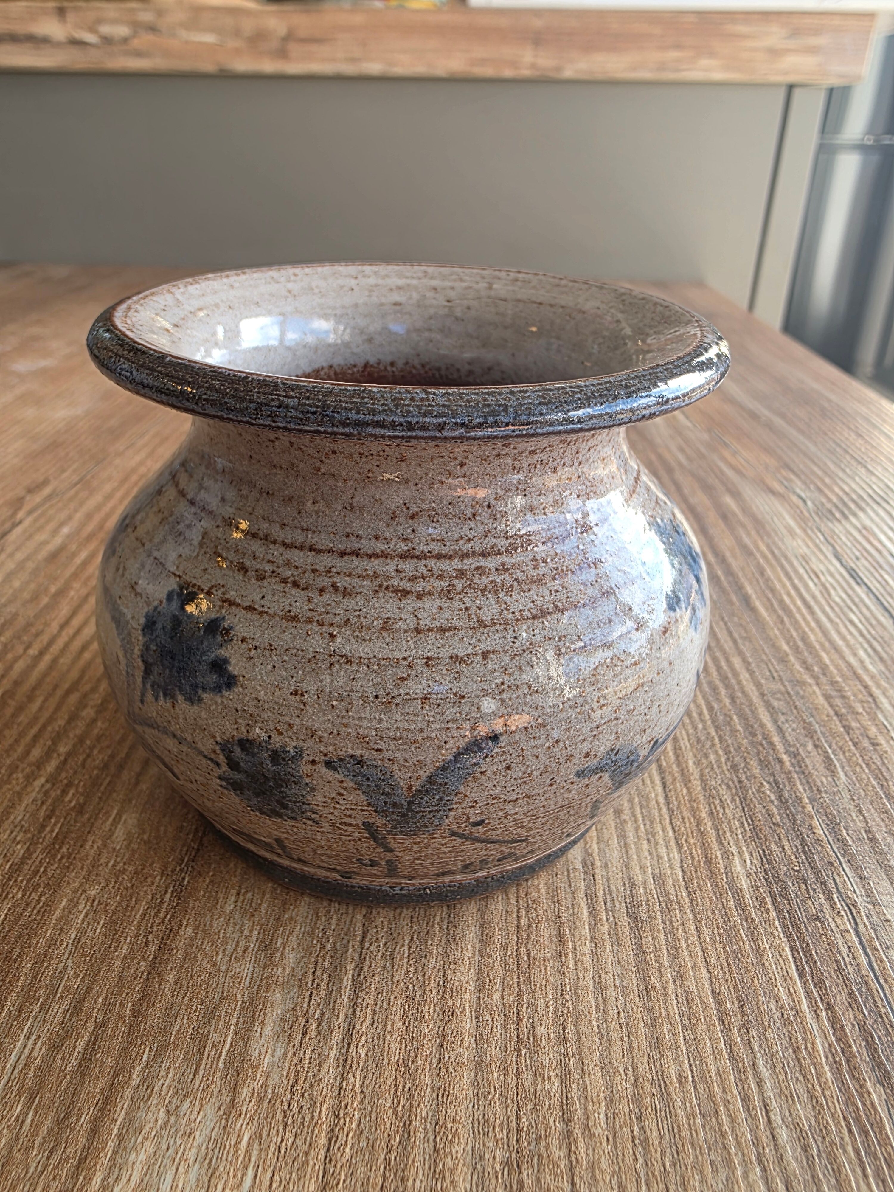 Charming little vintage ceramic vase from Atelier Le Chêne.