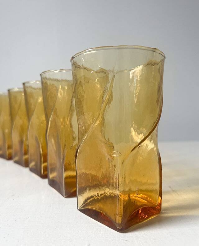 Set of 6 amber twist glasses
