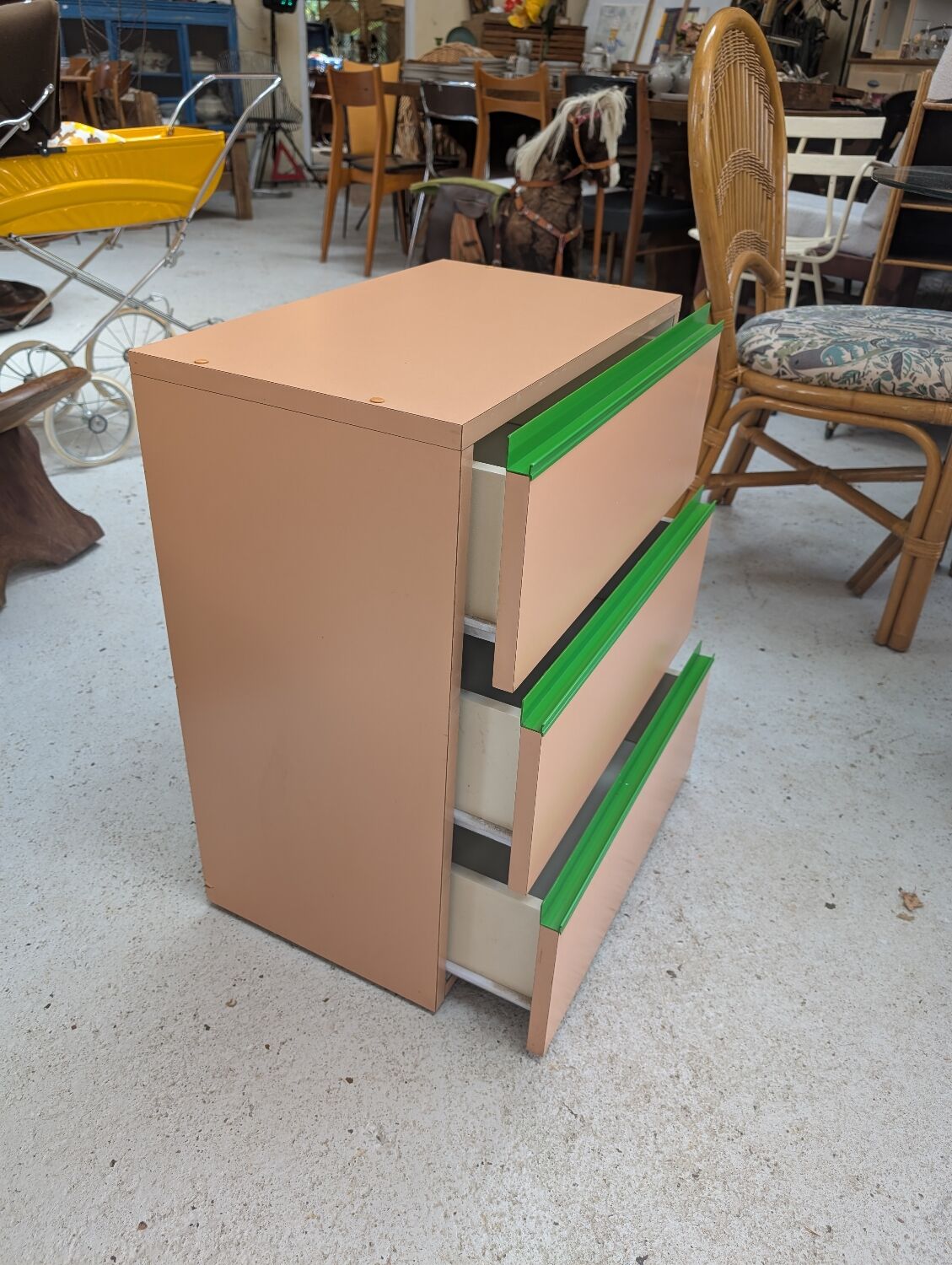 Small chest of drawers