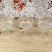 Set of 6 vintage champagne glasses in chiseled glass with flared drinking rim