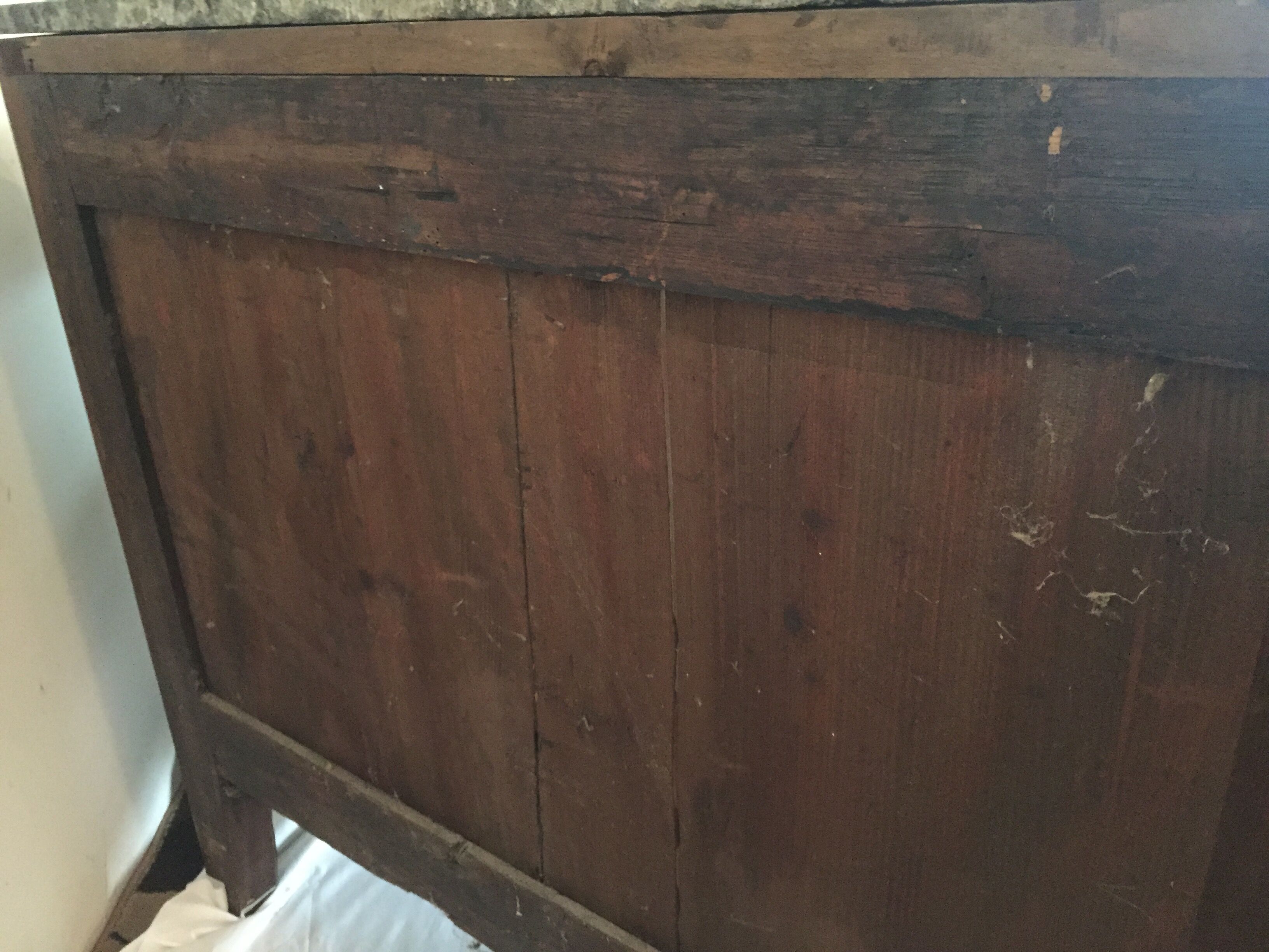 Commode style Louis XVI transition