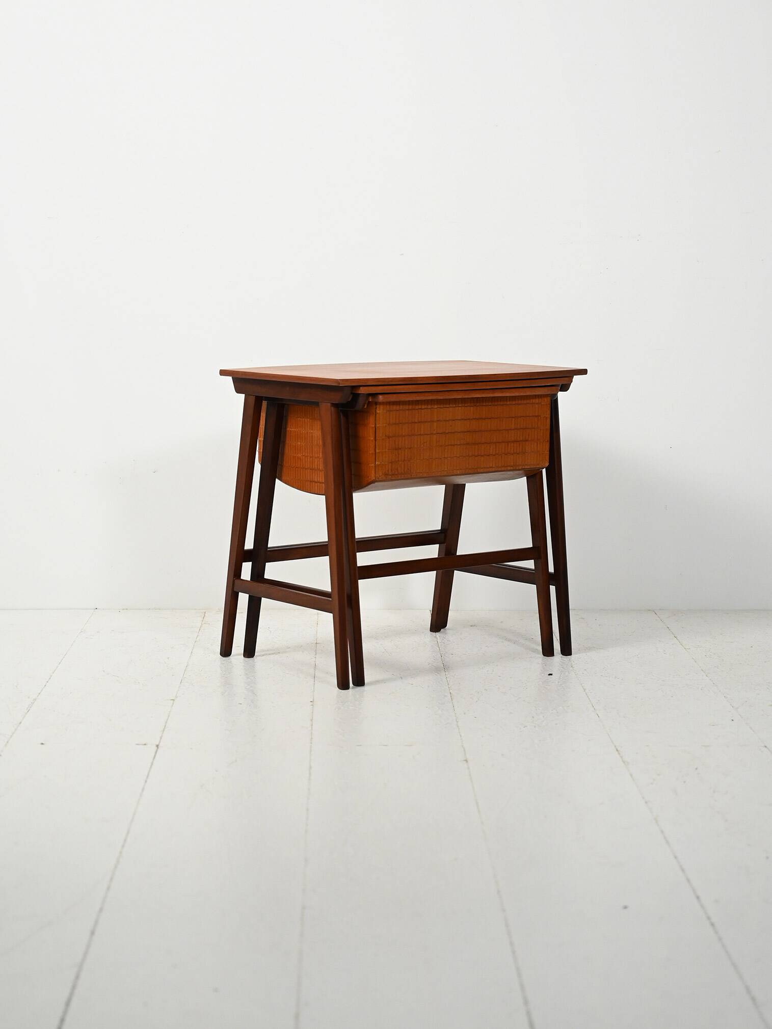 Pair of Scandinavian Nesting Coffee Tables with Yarn Box