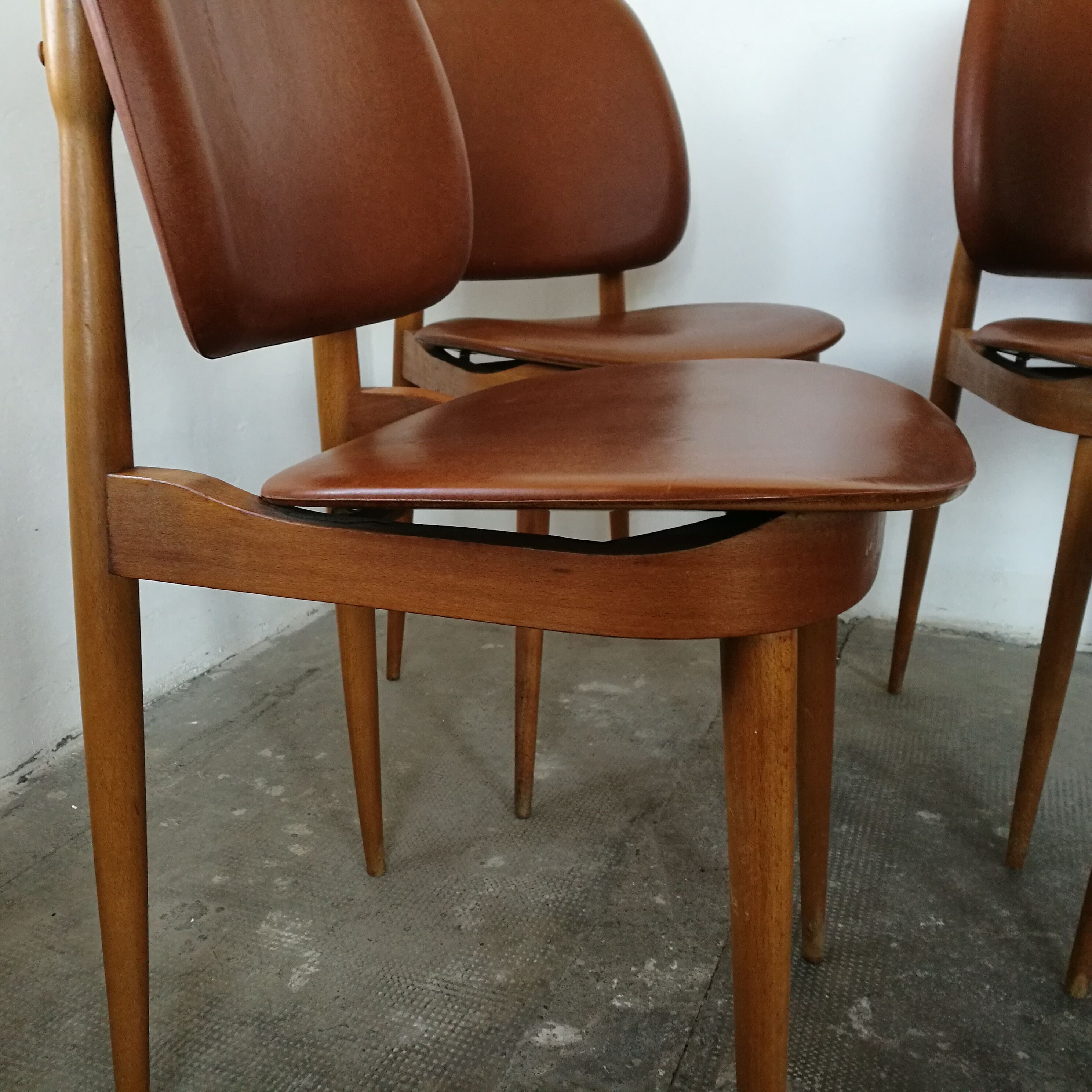 Set of 4 Baumann chairs, Pegasus model