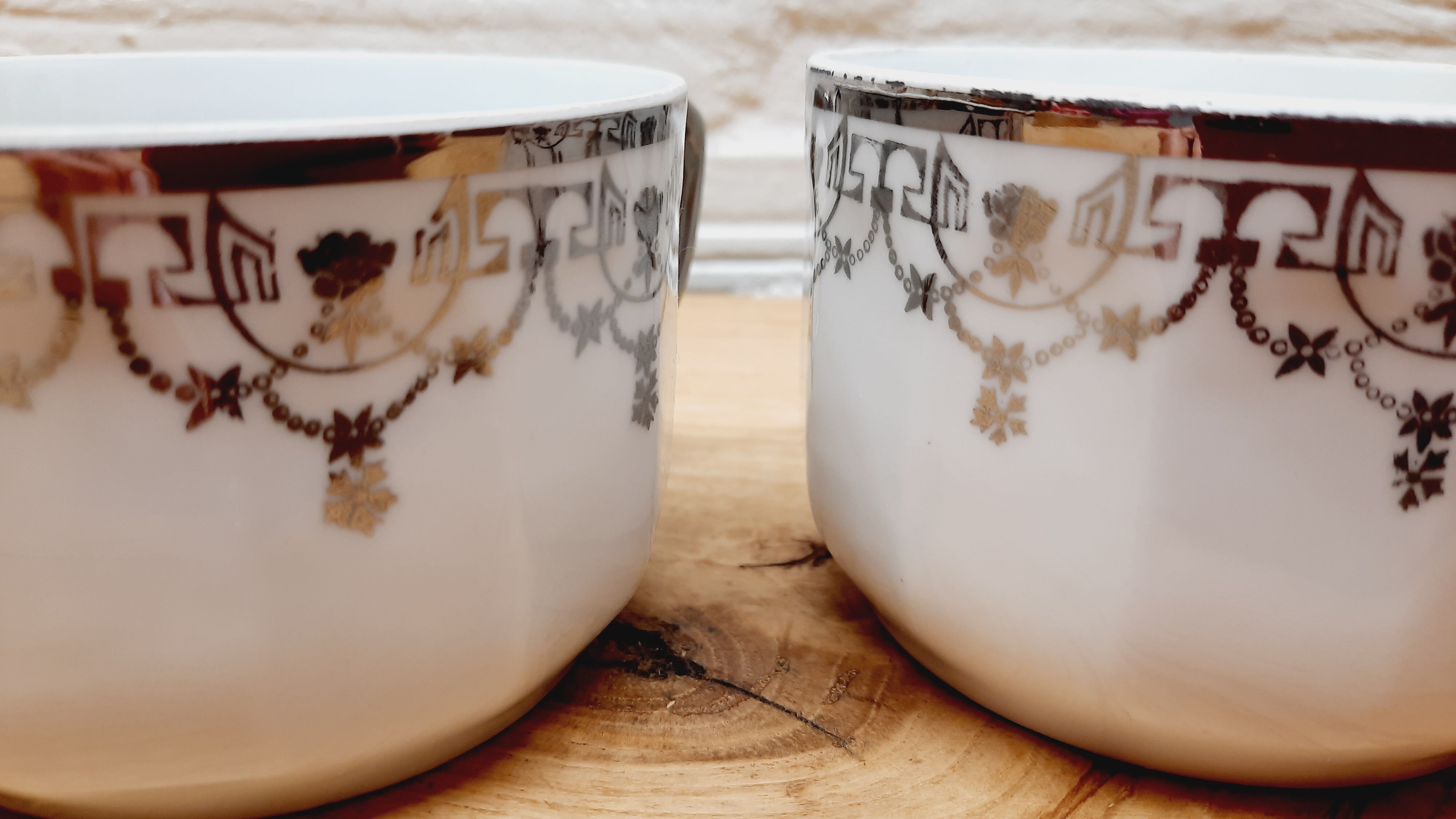 Pair of art deco lunch cups