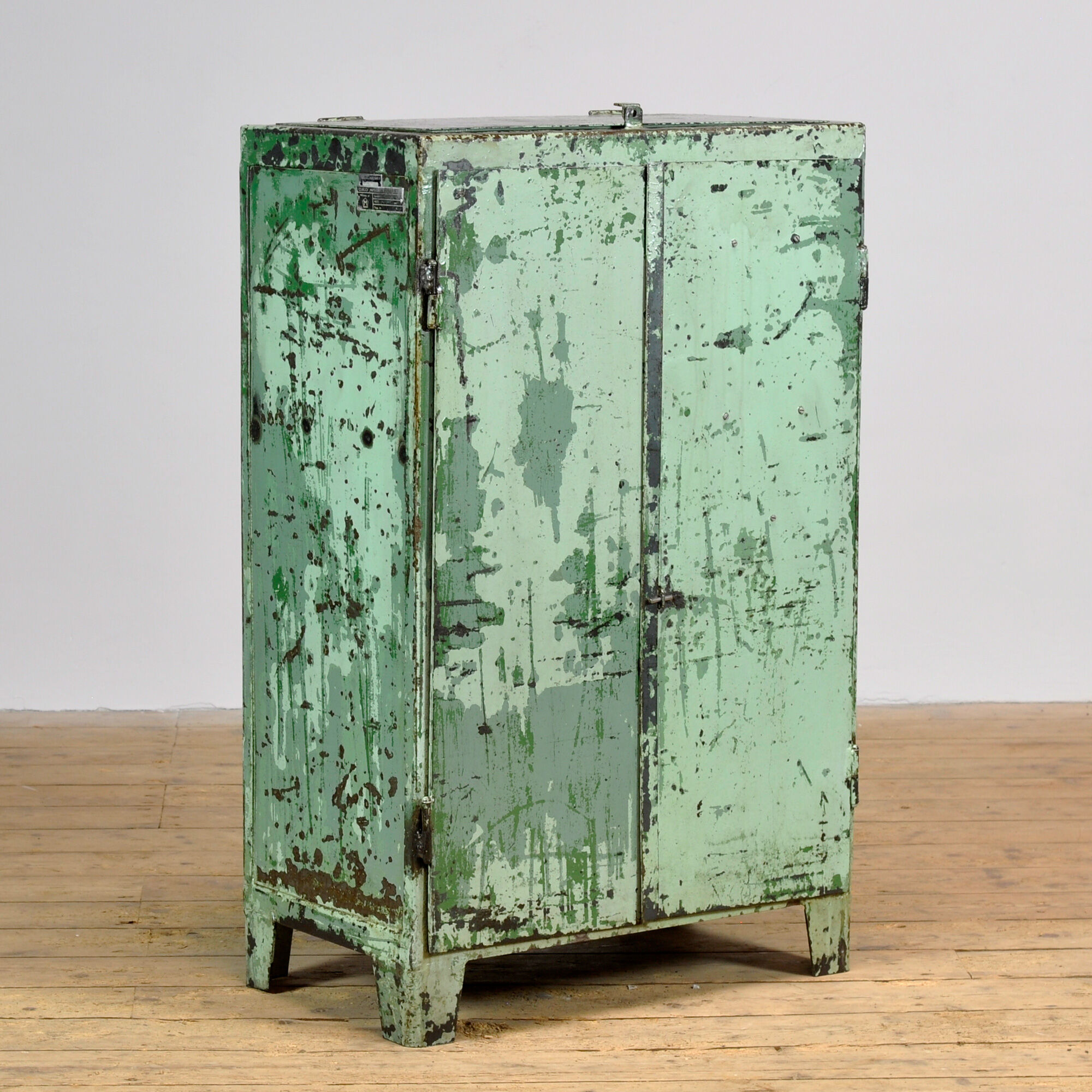 Armoire industrielle en fer, années 1970