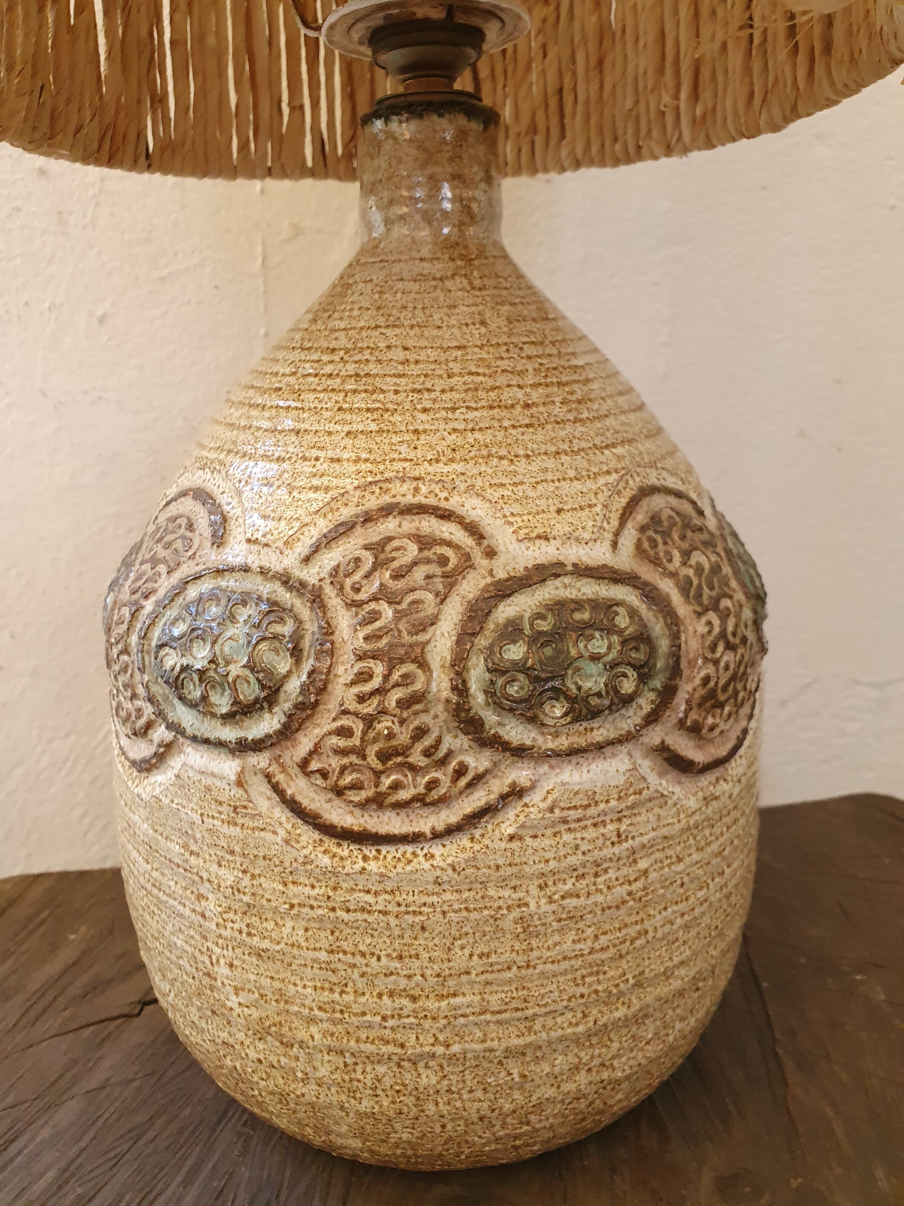 Ceramic lamp