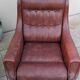 Paire de fauteuils pivotants en simili cuir, années 70