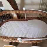 Wicker cradle