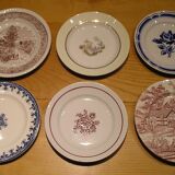 Set of 6 different flat plates
