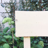Chaise en bois et formica