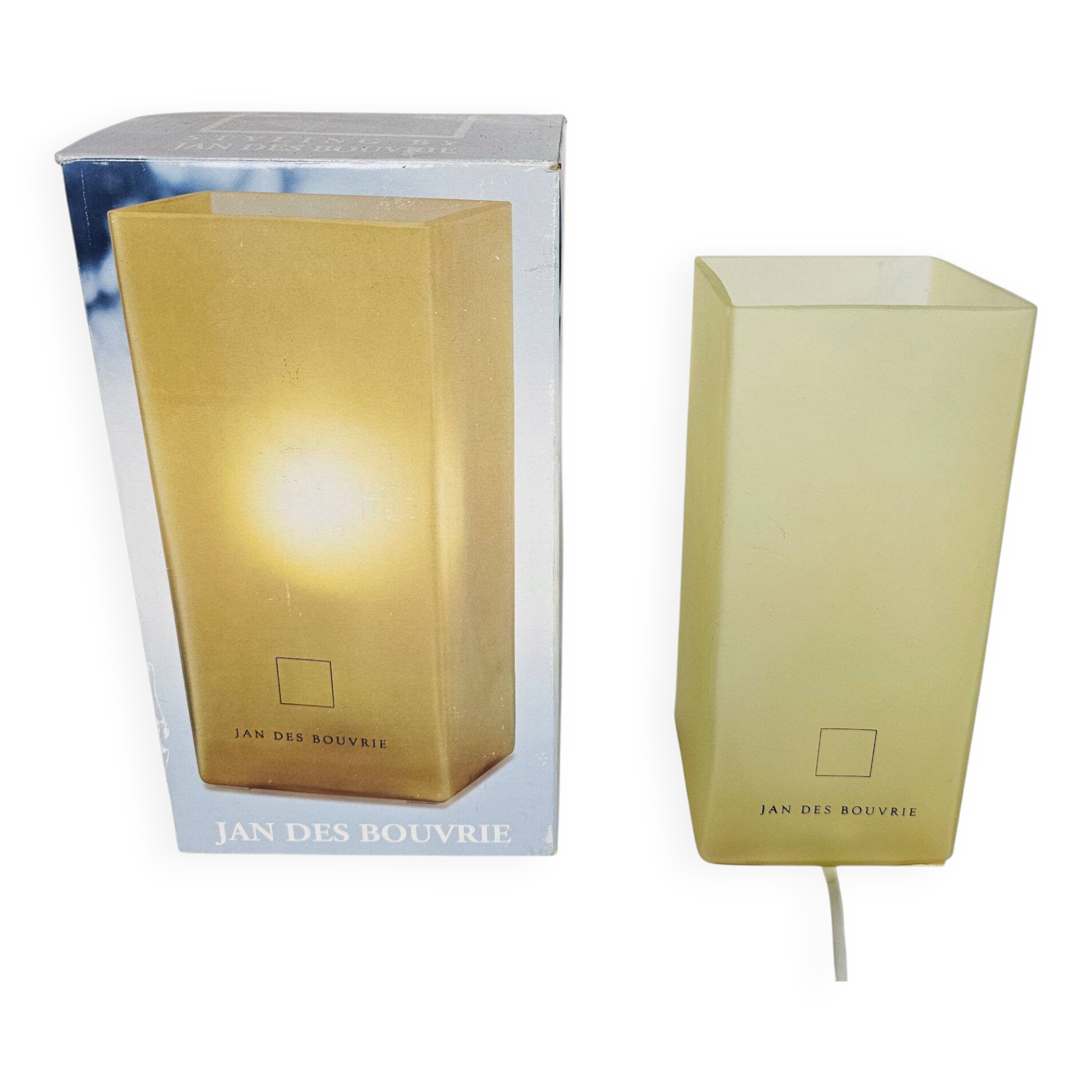 Dutch design - Icecubic lamp - Boxford Holland - Jan des Bouvrie - table la