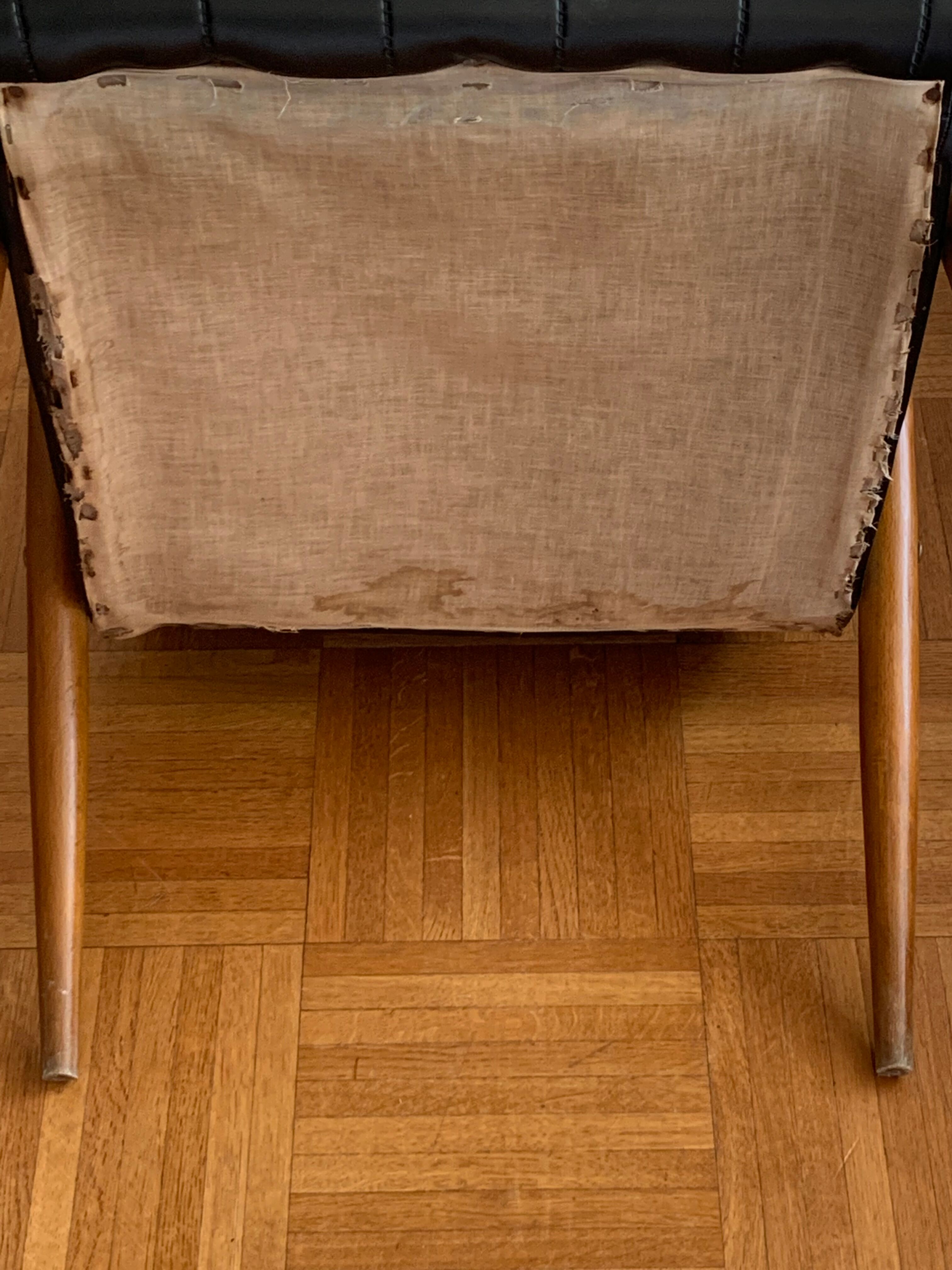 Fauteuil scandinave 1950s skaï noir