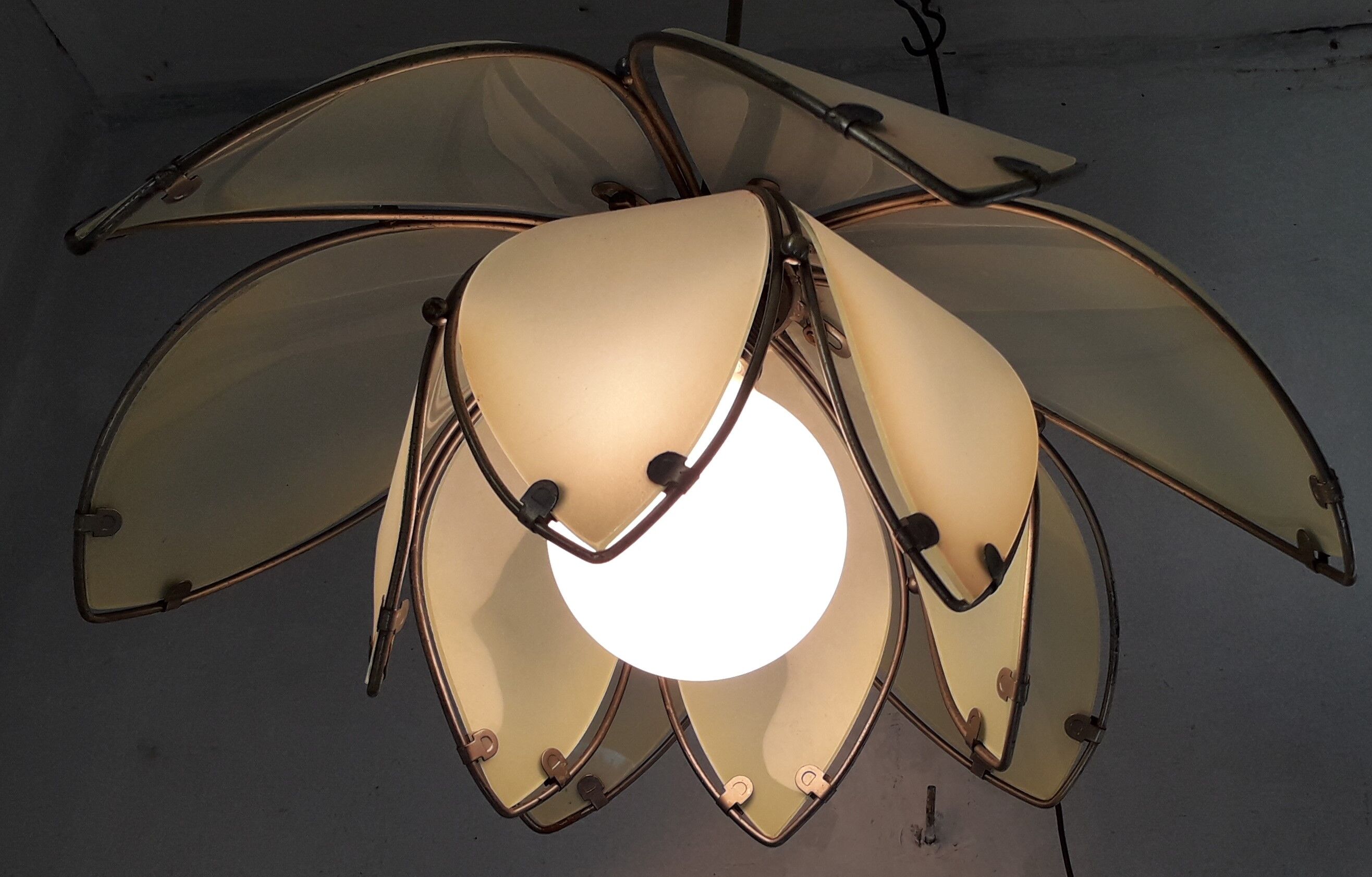 Green Lotus shape glass hanging