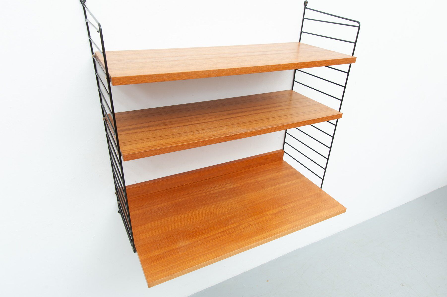 String desk wall shelf by Kajsa & Nisse Strinning, 1950s