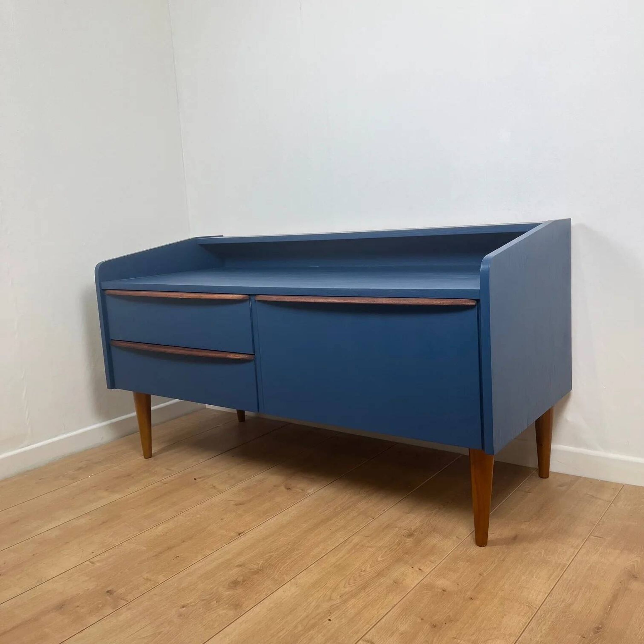 Buffet bas bleu nuit et bois, 1960