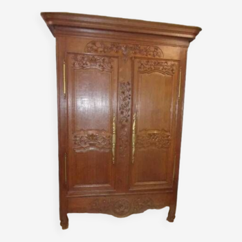 Oak cabinet