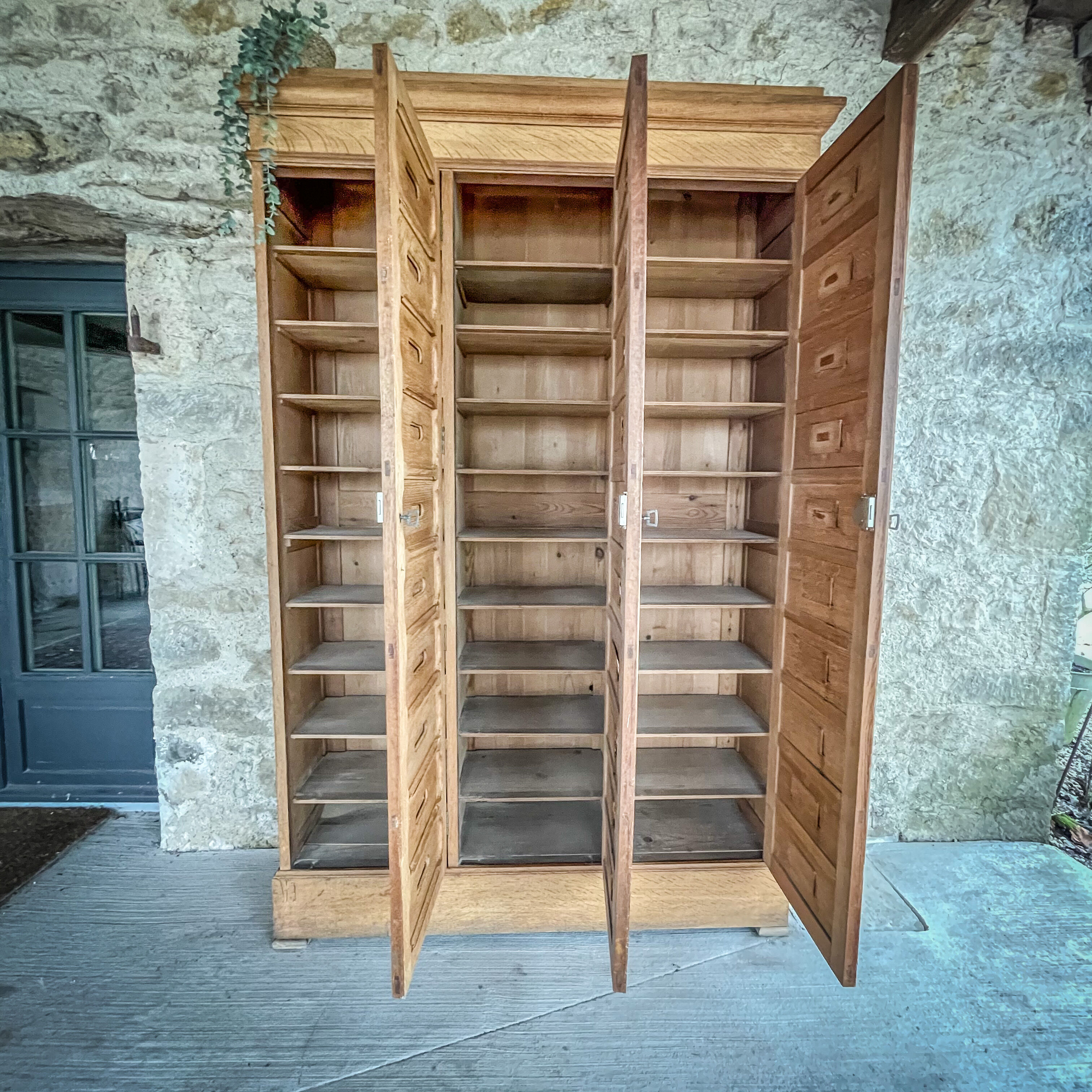 Notary's furniture
