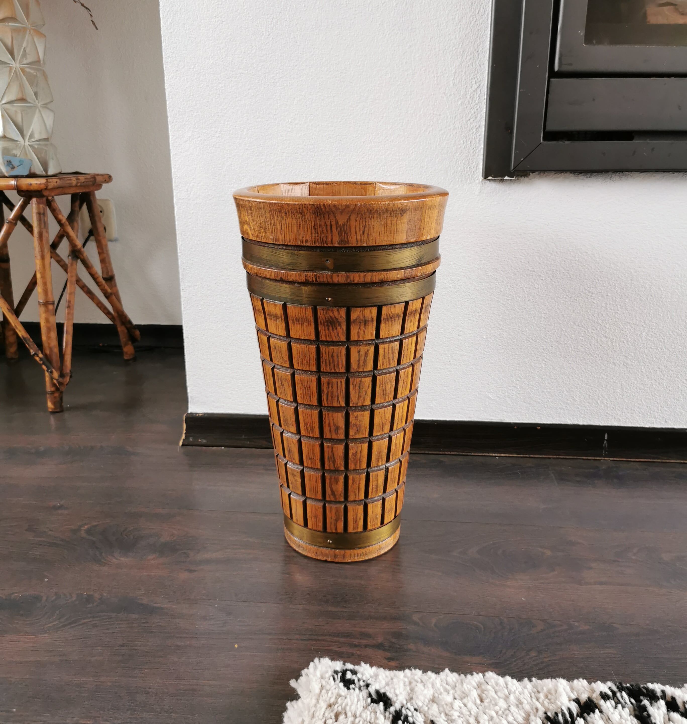 Vintage wooden umbrella stand, '70s
