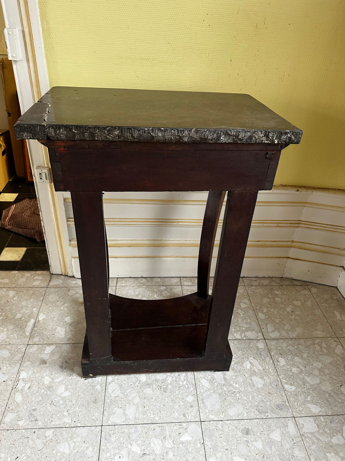 Console époque Restauration en Acajou et marbre