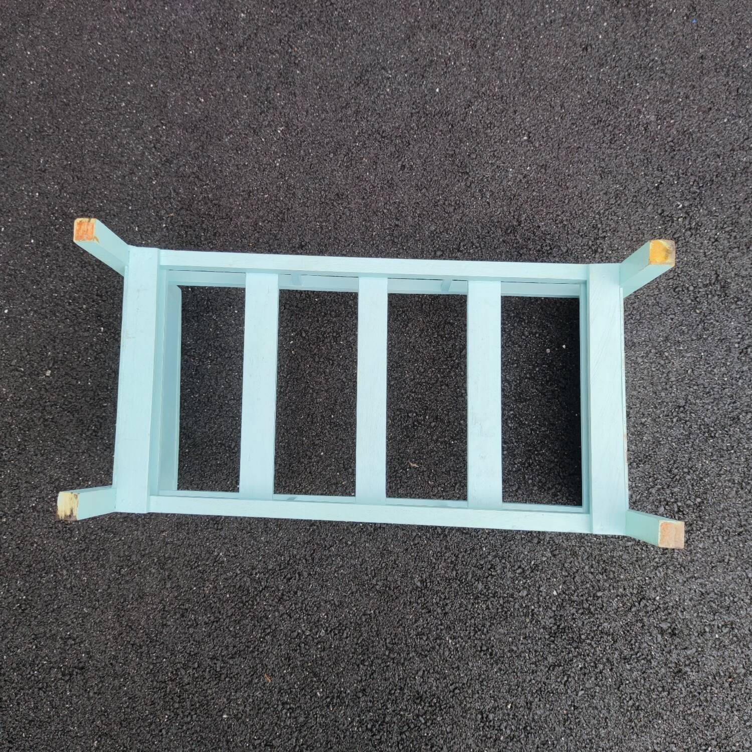 Doll bed