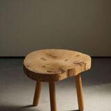 Tripod stool in solid pine, by a Swedish cabinetmaker, mid-century, around the 1960s.