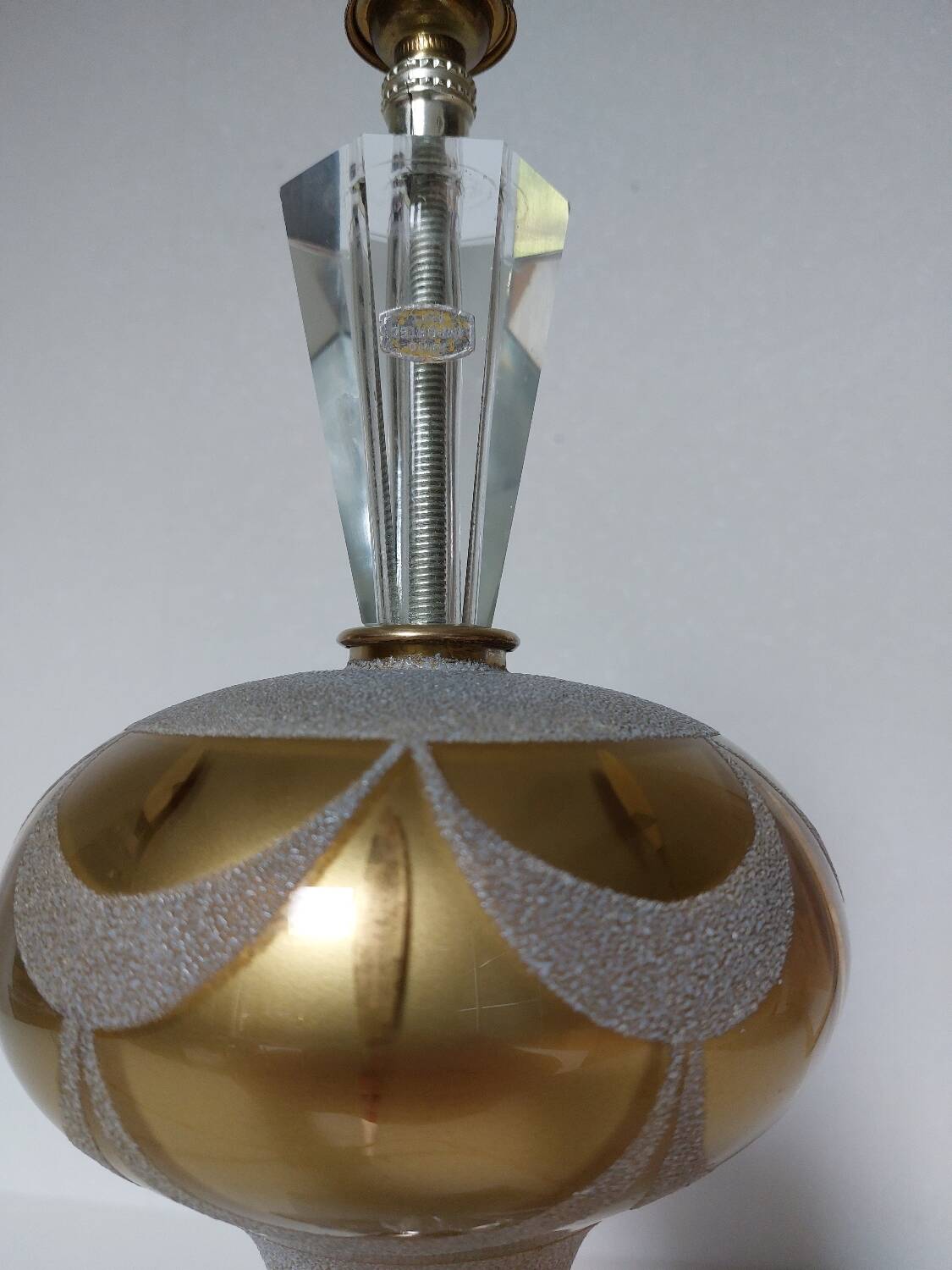 Lampe cristal taillé à la main et marbre blanc 57 cm