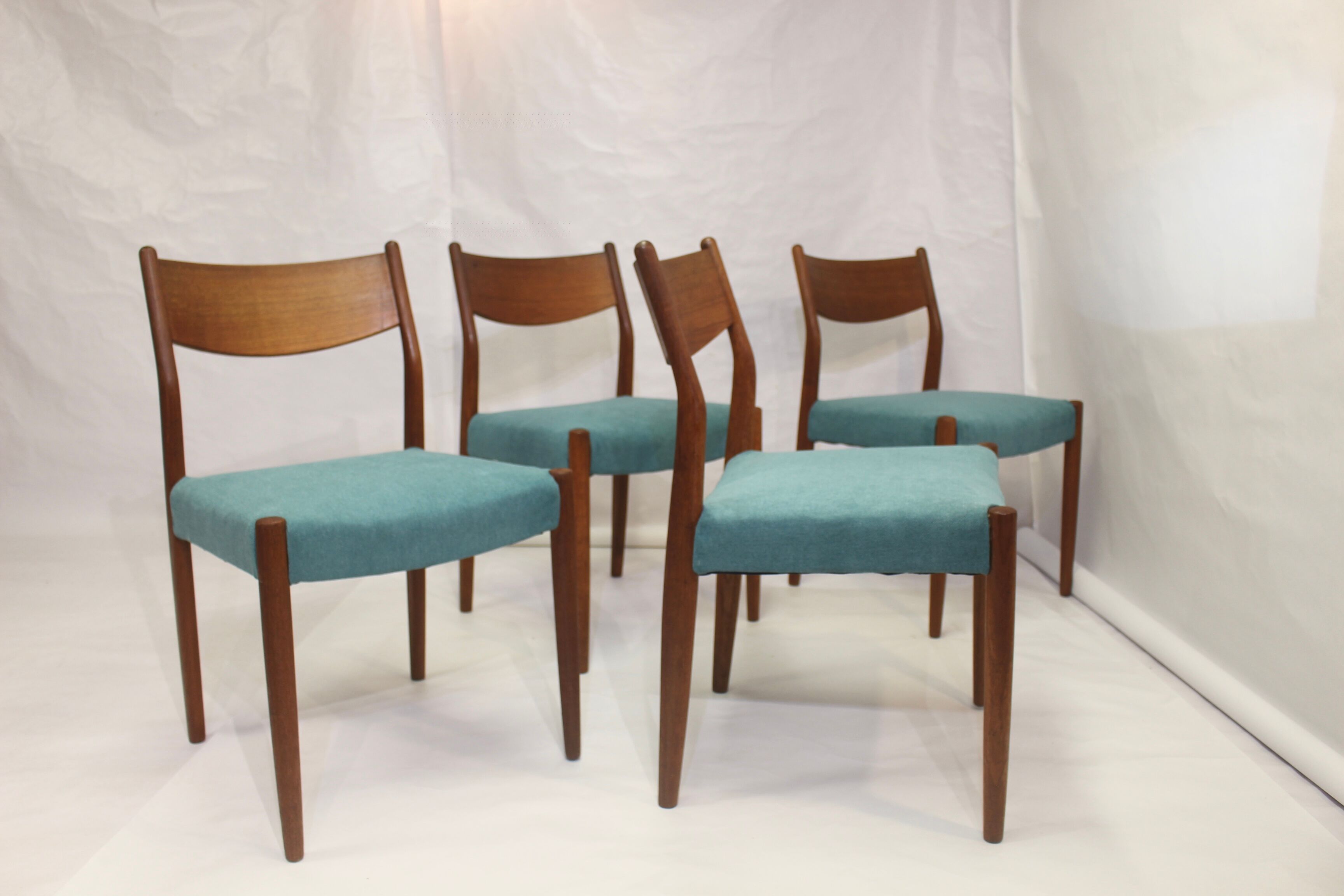 Set de 4 chaises en teck  Cees Braakman pour Pastoe 1960