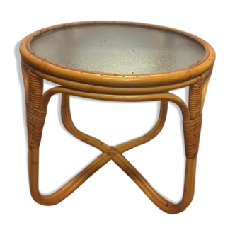 Rattan coffee table with glass top