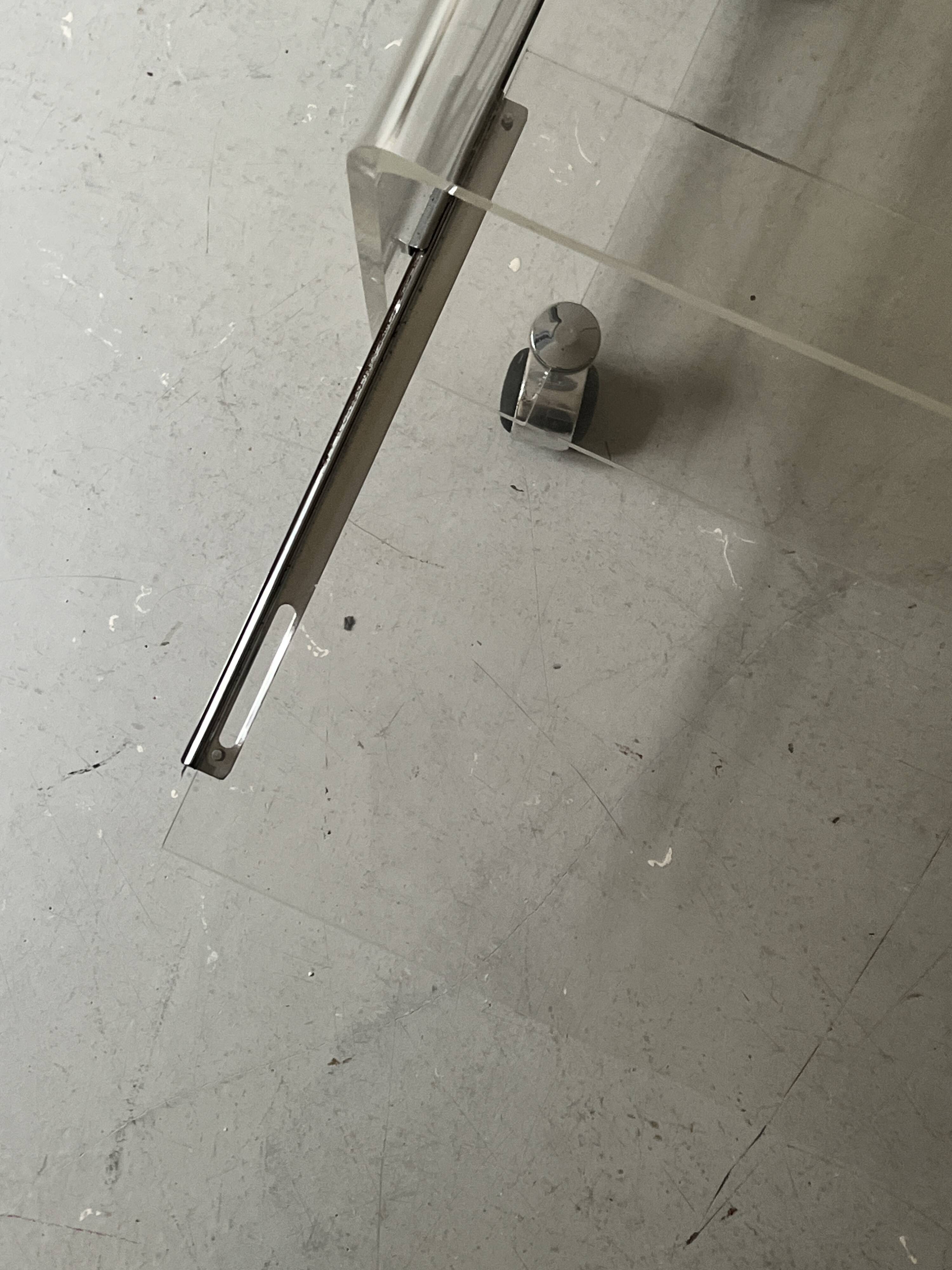 Hi-fi TV unit - coffee table in plexiglass by D. Lange, Roche Bobois 1970