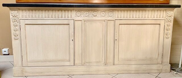 Sideboard