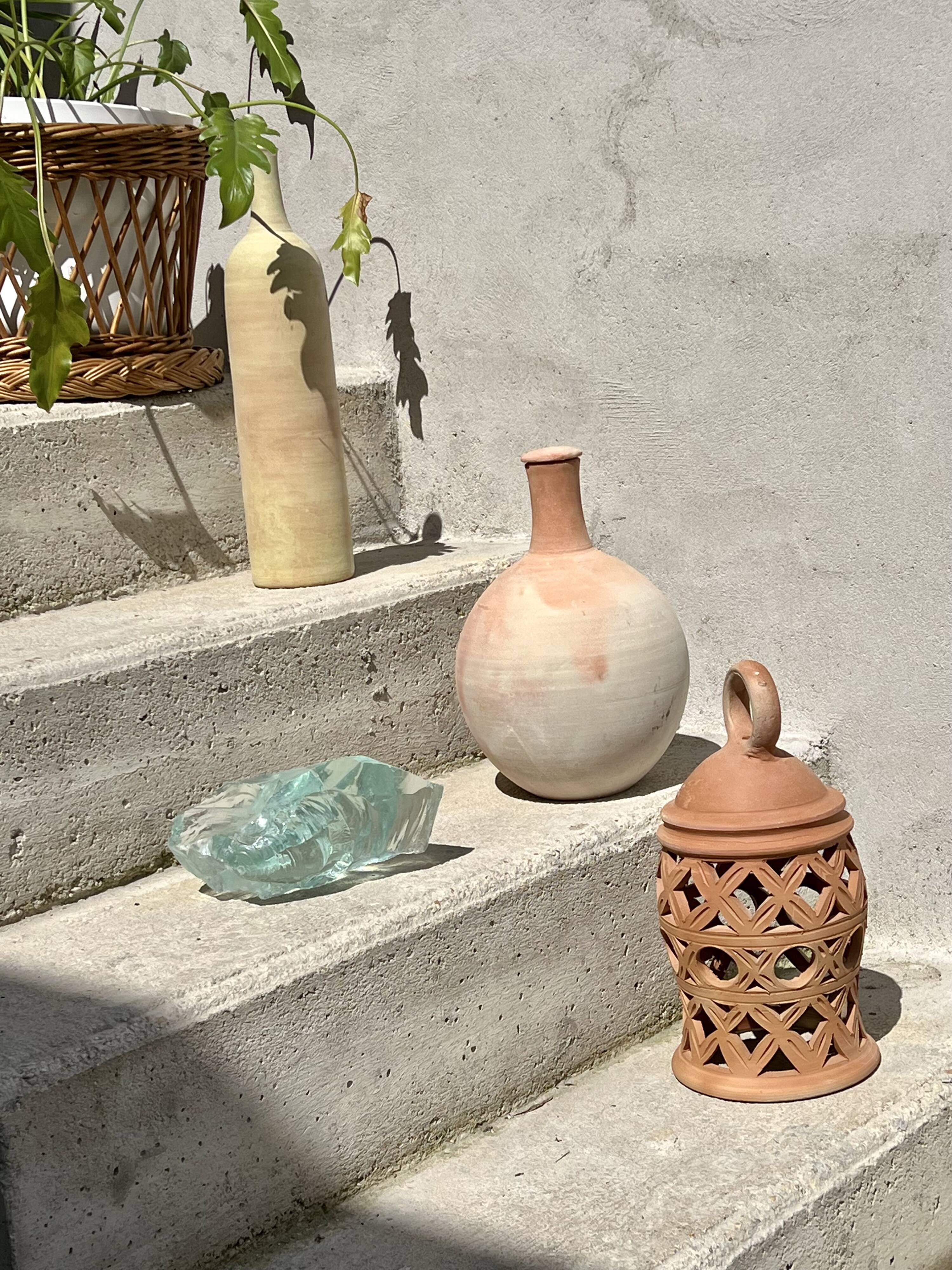 Round terracotta jar