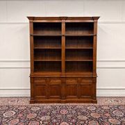 Large classic English Eichholtz bookcase