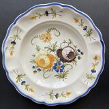 5 earthenware plates