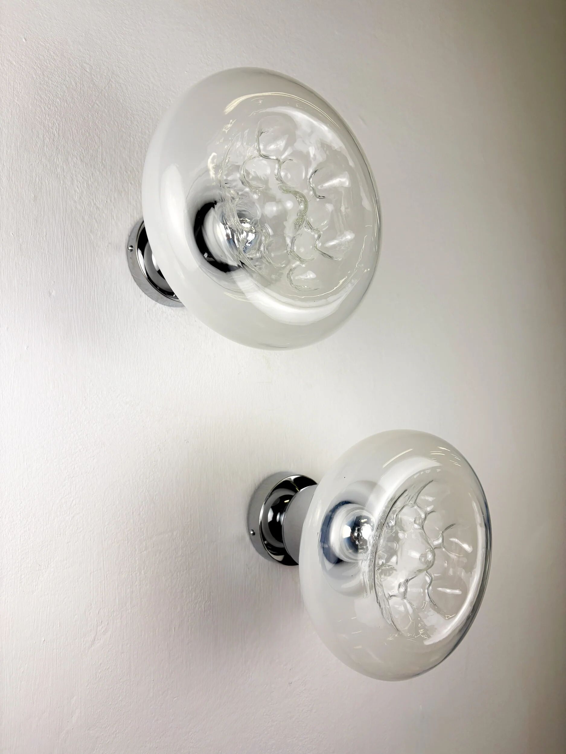 Pair of Toni Zuccheri wall lights, Murano handblown glass, Italy, 1970s