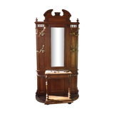 Cloakroom 1900