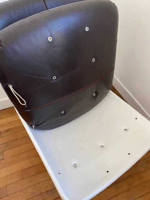 Vintage 70s armchair by Albert Jacob