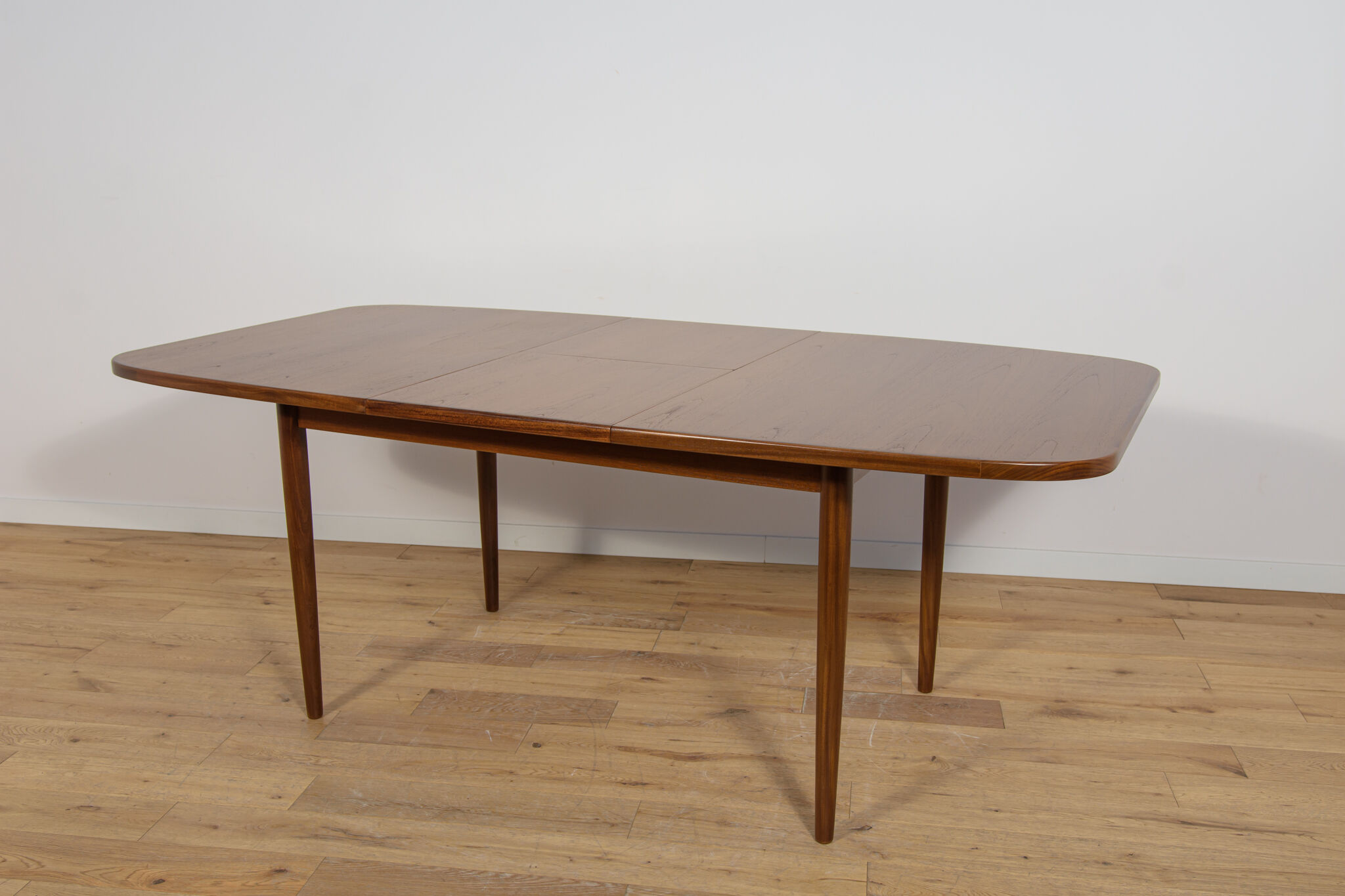 Mid-Century Teak Extendable Dining Table from G-Plan, 1960s